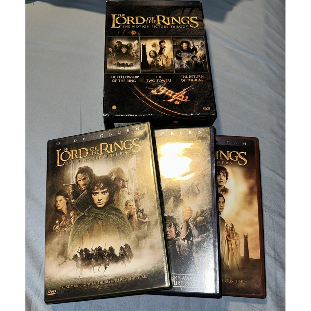 Lord of the Rings Motion Picture Trilogy DVD Box Set – Fellowship Two Towers Ret